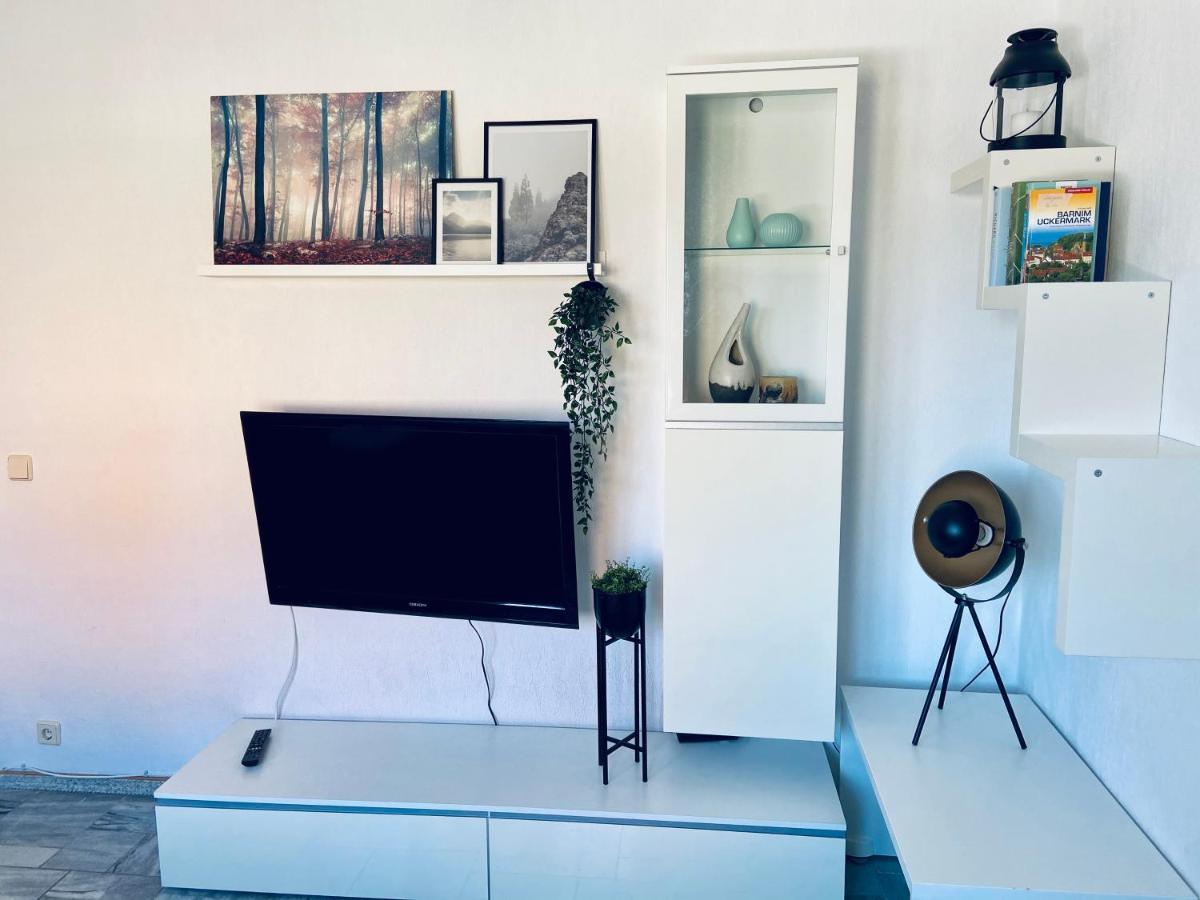 Kleines Ferienzimmer Uckermark Casekow Exteriör bild