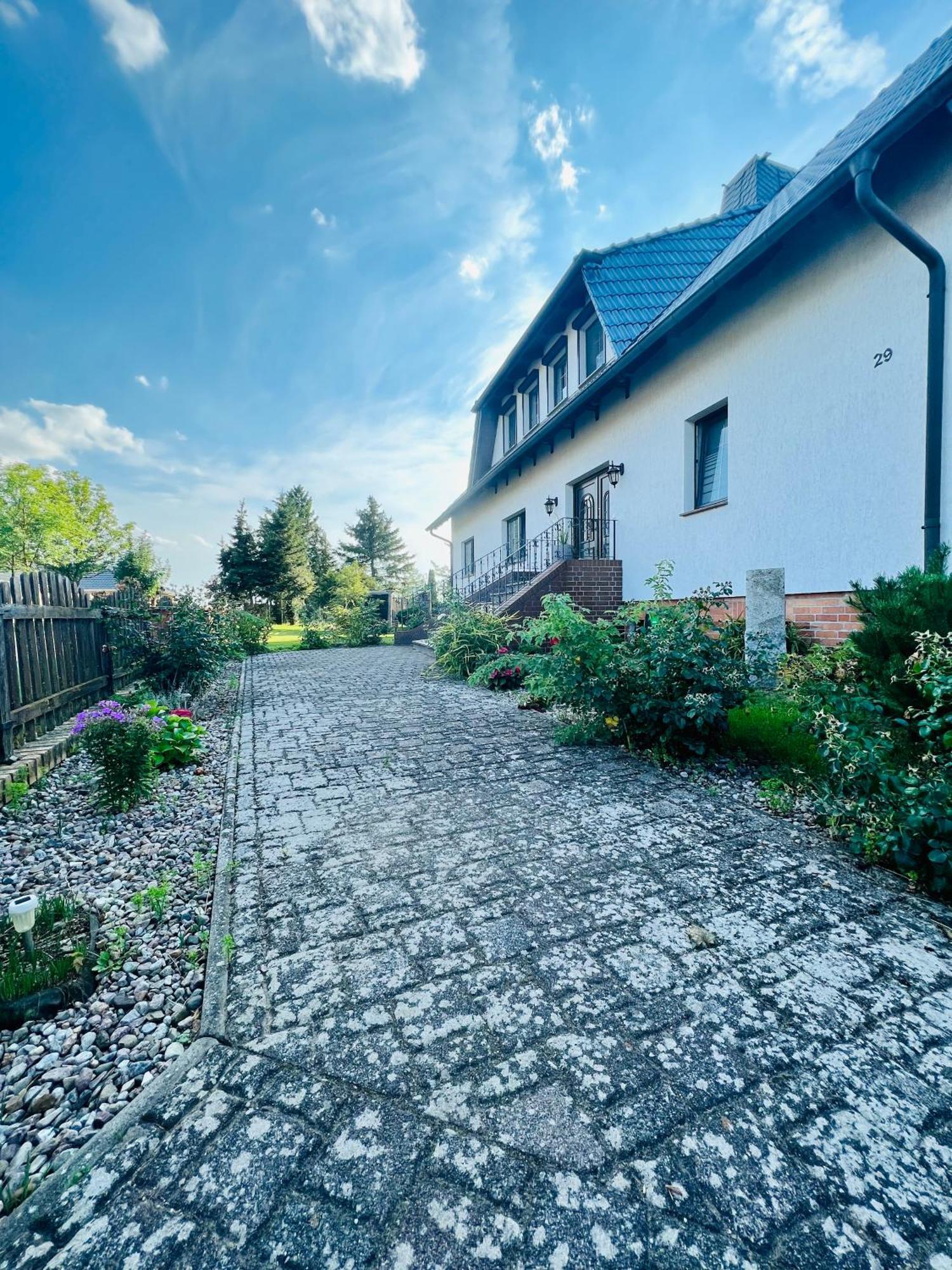 Kleines Ferienzimmer Uckermark Casekow Exteriör bild